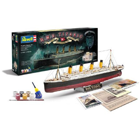 Revell R.M.S. Titanic 100th Anniversary Edition 1:400 makett készlet festékkel, ragasztóval (05715)