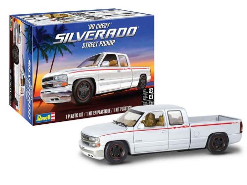 Revell 1999 Chevy Silverado Street Pickup 1:25 makett autó (14538)