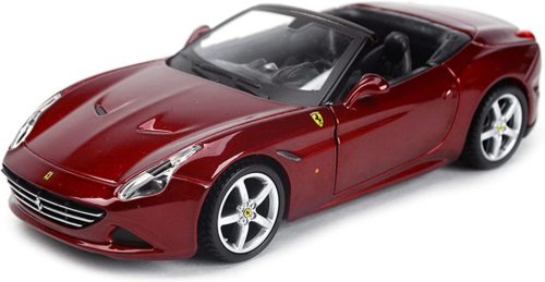 Bburago autómodell 1:32 Ferrari California T (18-46011w)