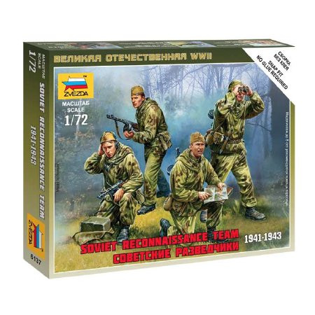 Zvezda Soviet Reconnaissance Team  makett figura 1:72 (6137)