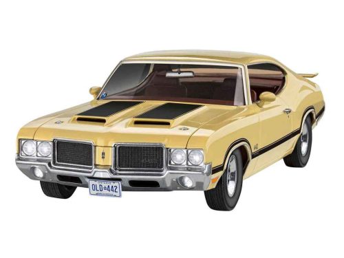 Revell 71 Oldsmobile 442 Coupé 1:24 makett készlet festékkel, ragasztóval (67695 R)